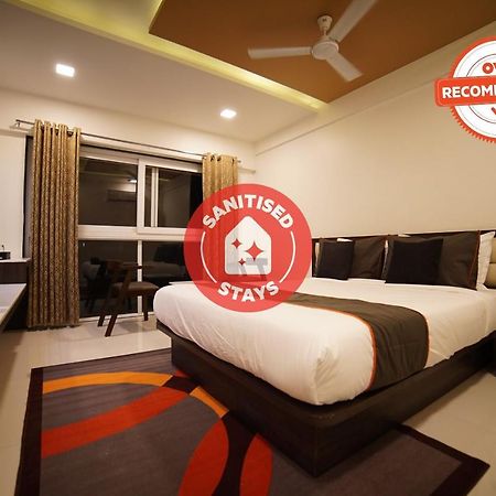 Hotel Vaccinated Staff - Collection O 41226 Ramji'S Residency Gole Colony Nashik Esterno foto